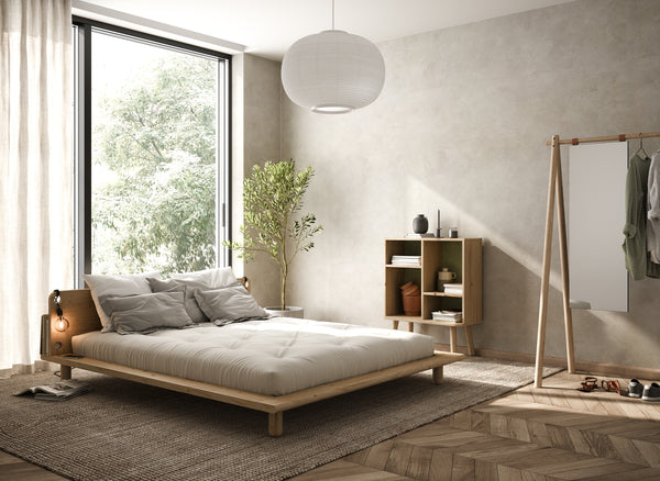 NEW! Bed 'Peek'