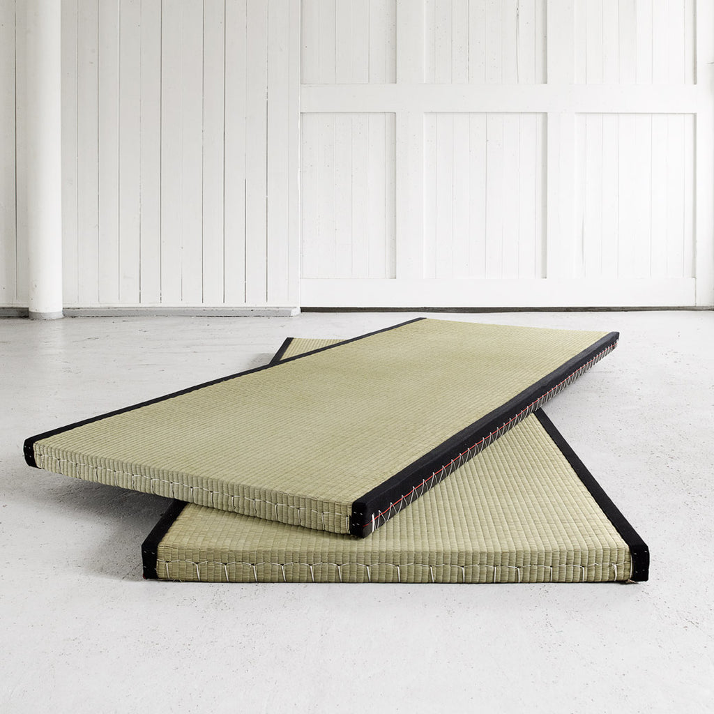 size 34.6x69in Foldable tatami mat Natural Igusa rush grass from